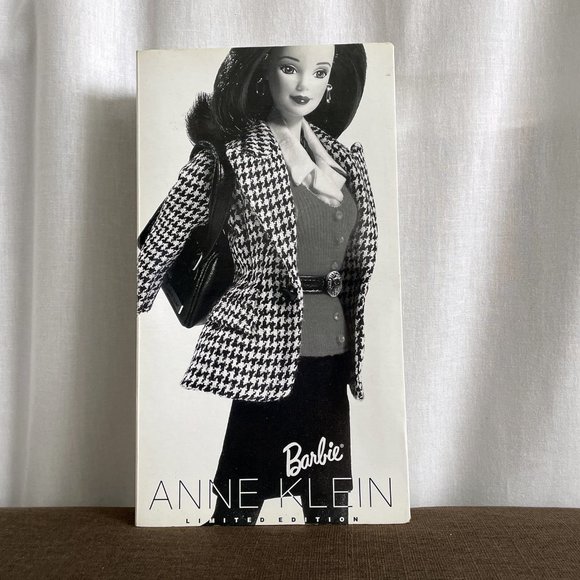 Anne Klein Barbie doll new in box. Collector's edition. Rare - Picture 2 of 6